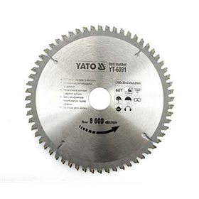 Zaagblad voor aluminium 210x30mm T72 Yato YT-6093